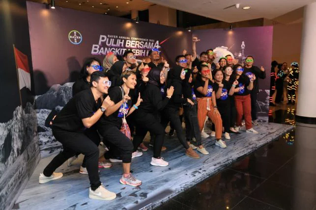 Dokumentasi Konferensi Tahunan Bayer, foto 3